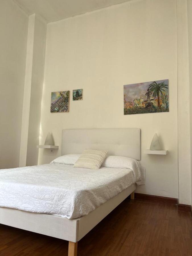 Apartamentos Malaga Centro المظهر الخارجي الصورة