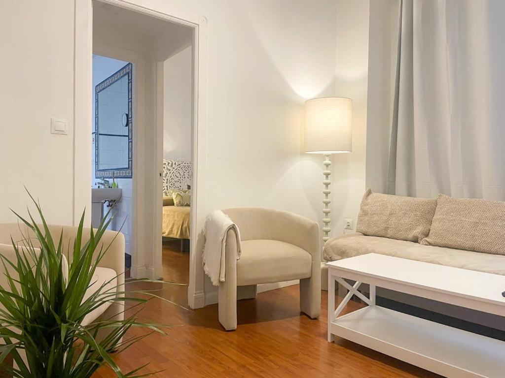 Apartamentos Malaga Centro المظهر الخارجي الصورة